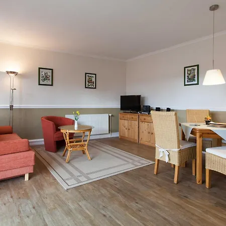 Апартаменты Ferienresidenz Schlossblick Кведлинбург